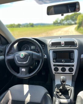 Škoda Octavia 2 1.9TDI 77KW RS packet - 12