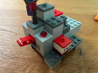 Lego Minecraft Láva - 12