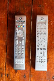 Philips HTS9800W/12 - Domácí kino ozvučení - dvě sady - 12