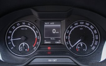 Škoda Octavia 3 Combi 2.0 TDI DPF RS - 12