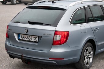 Škoda Superb Combi 2.0 TDI CR 4x4 170k Elegance - 12