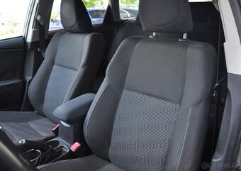 Toyota Auris 1,6I ČR KEYLESS 2xKOLA KAMERA - 12
