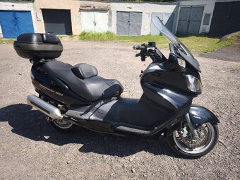 Suzuki AN Burgman 650 executiv nová STK - 12