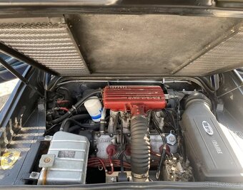 Ferrari 308 GTS z roku 1983 - 12