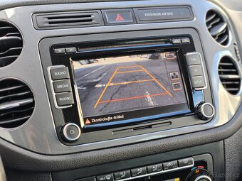 VW Tiguan 2.0TDI 103 kW 4x4 TAŽNÉ ALCANTARA KAMERA 123tis.KM - 12