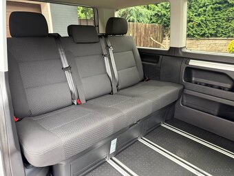 VOLKSWAGEN MULTIVAN T6 2,0 TDI 110 kW / MAN. / TOP STAV - 12