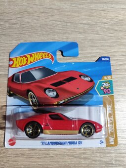 Hot Wheels - různé druhy - 12