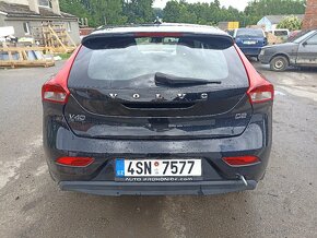 Volvo V40 1.6D 84kw Momentum 2014 - 12
