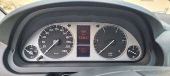MERCEDES-BENZ B 200 CDI 103KW servisovaný - 12