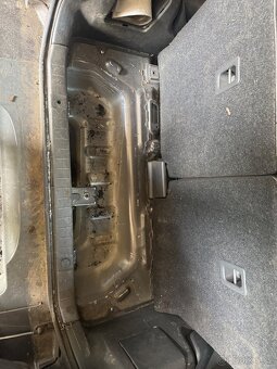 Prodám Suzuki Jimny 1,3 benz 4x4 rv 17 dovoz Belgie - 12