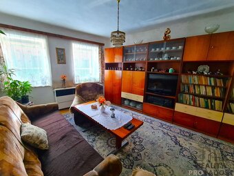 Prodej chalupy 2+1 s garáží, dvorem a zahradou v Moravských  - 12