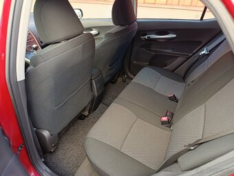 Toyota Auris 1.4 D4D 66 Kw 96 Tis Km Bez Koroze Slušní Stav - 12