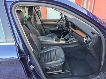Alfa Romeo Stelvio 2.2 JTDM Super Q4 154kW - 12
