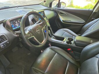 Opel Ampera - 12