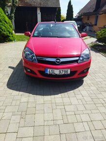 Prodám Opel Astra H 1.9tdci 110kw Cabrio top stav - 12