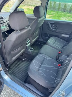 Škoda Roomster 1.2 TSI TOP STAV PO SERVISE - 12