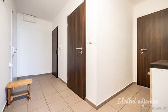 Pronájem bytu 2+kk, U Valu, Nupaky, 19900 Kč/měs, 50 m2 - 12