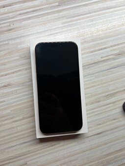 iPhone 16 Pro Max 256GB pouštní titan v záruce Alza - 12