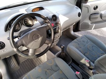 Chevrolet Kalos 1.2i pětidveřový. - 12