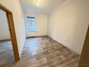 Pronájem bytu 2+1 Velké Meziříčí - Příkopy, 85m2 ihned - 12