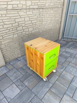 Prodám psací stůl + Kontejner pod stůl - 12