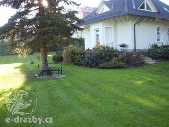 Rodinný dům (355 m2) se zahradou (1939 m2), Mariánské Lázně - 12