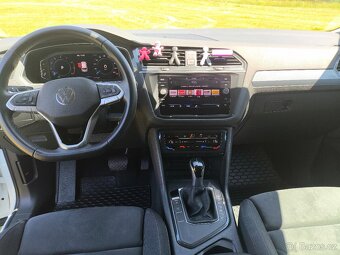 VW Tiguan 1.5TSI BMT DSG Life , IQ Light LED Matrix - 12