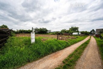 Prodej pozemek Bydlení - 12