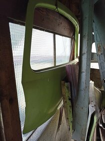 ND TRABANT - 12