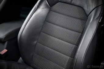 Volkswagen Golf 7 Hatchback 1.4 TSI 103 kW Comfortline - 12