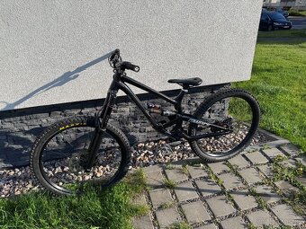 Commencal Furious - 12