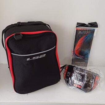 Kožená kombinéza iXS Camaro + přilba Ls2 Advant X - 12