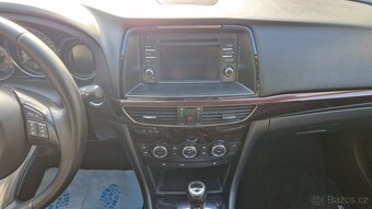 Mazda 6 2.5 141Kw SKYACTIV Xenony, Kůže, Kamera TOPstav - 12
