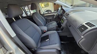 VOLKSWAGEN TOURAN 1.2TSI TRENDLINE 7MÍSTNÝ - 12