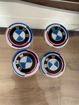 Prodám Alu a léto  pneu  BMW 550i  F10 - 12
