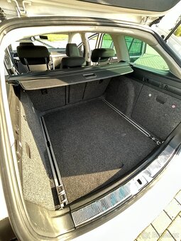 Prodám Škoda Superb 2 2.0 TDI - rv.2010 - 12