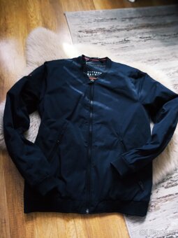 Přechodná bunda ·Superdry vel.s - 12