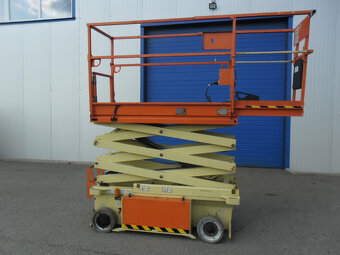 Nůžková pracovní plošina JLG 6RS - 12