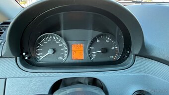 Mercedes Benz Vito 120 Mixto - 12