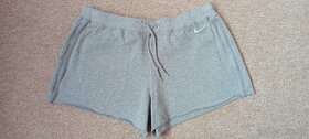 Šedé šortky zn."NIKE" vel."S" - 12