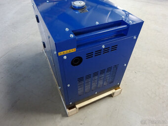 Dieselový generátor Ford FDT10200SE 400V 230V 7900 W generát - 12