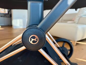 Cybex e-Priam - 12