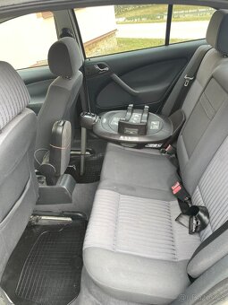 Prodám Škoda Octavia I Elegance, 1.6i, benzin, 75 kW - 12