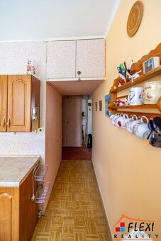 Prodej bytu 2+1 s balkónem, ul. Centrum Karviná, výhled na B - 12