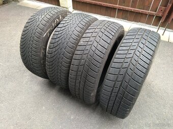 Prodám zimní gumy Barum + Bridgestone 185/60 R15 DOT 2822 - 12