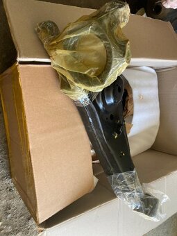 hyundai santa fe 2.0 crdi 93kw 2006 náhradní díly - 12