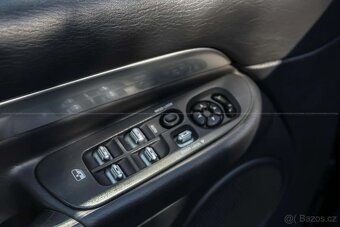 Dodge RAM SRT-10 8.3 V10 372 kW VIPER - 12