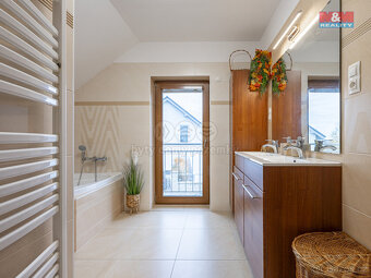 Prodej rodinného domu, 166 m², Zlatá - 12