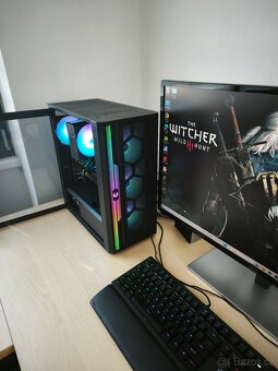 Herní 8-jádro Ryzen 7-2700X/32GB RAM/ RX5600XT/SSD 1TB/W11 - 12