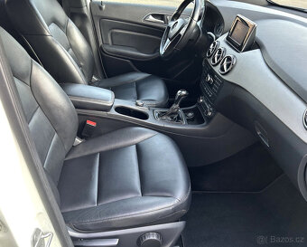 Mercedes - Benz B 180, 90 kW, M2012 - 12